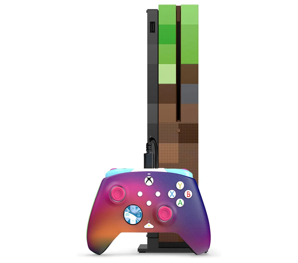 Xbox One S Minecraft Limited Edition 1TB Gaming Console + Cleaning kit BOLT AXTION Bundle Used