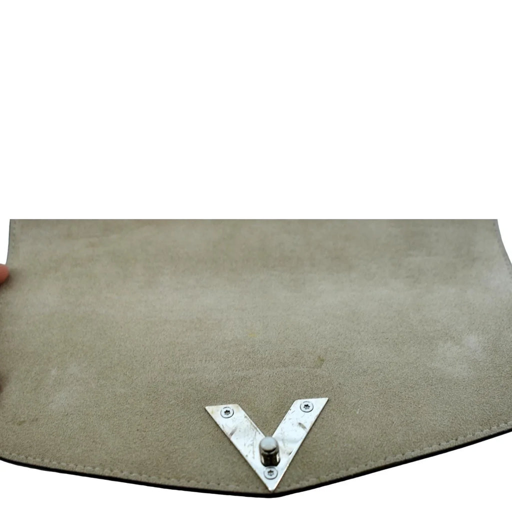 Pre-owned LOUIS VUITTON Very Calfskin Leather Saddle Shoulder Bag Khaki Green