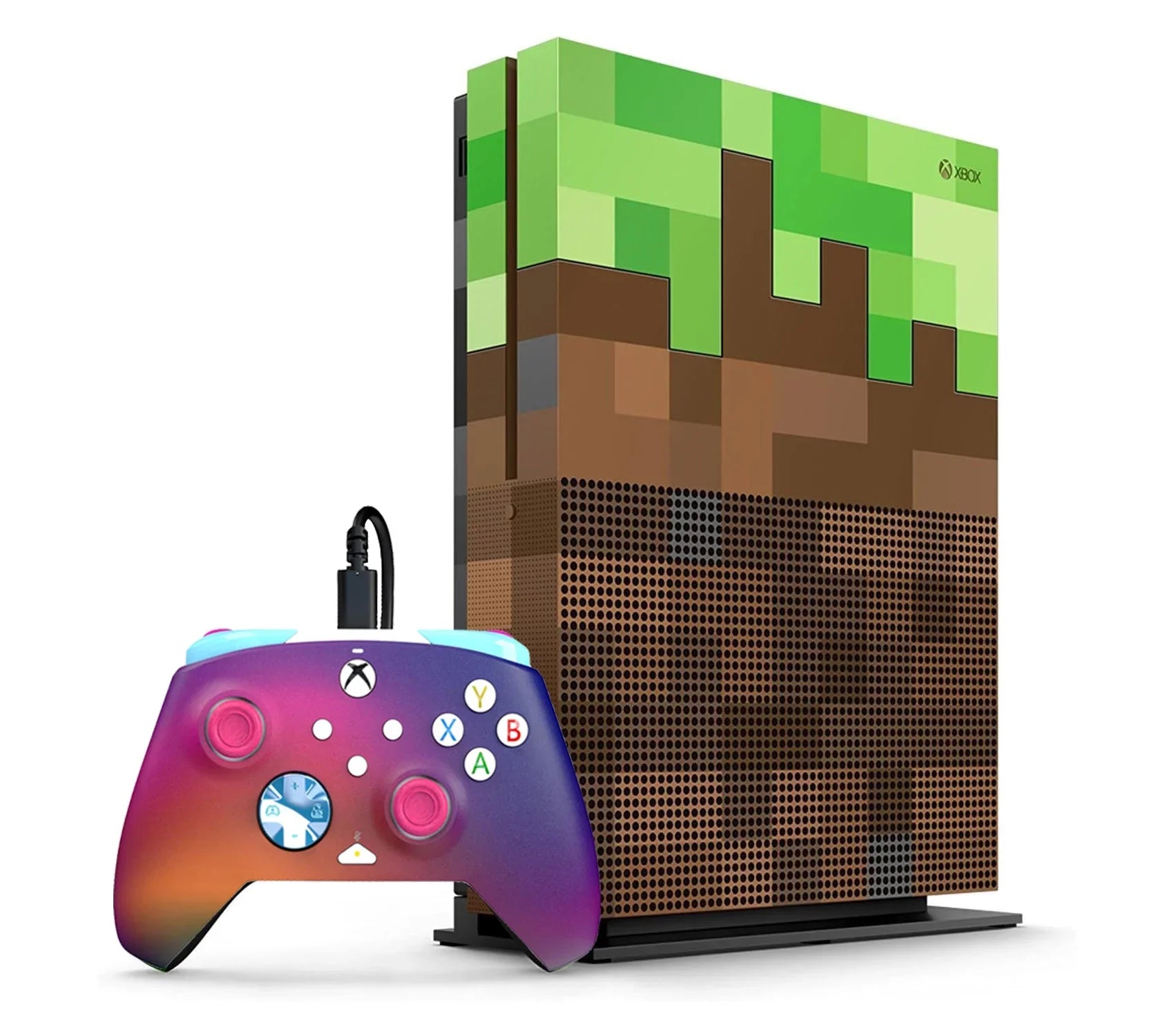 Xbox One S Minecraft Limited Edition 1TB Gaming Console + Cleaning kit BOLT AXTION Bundle Used