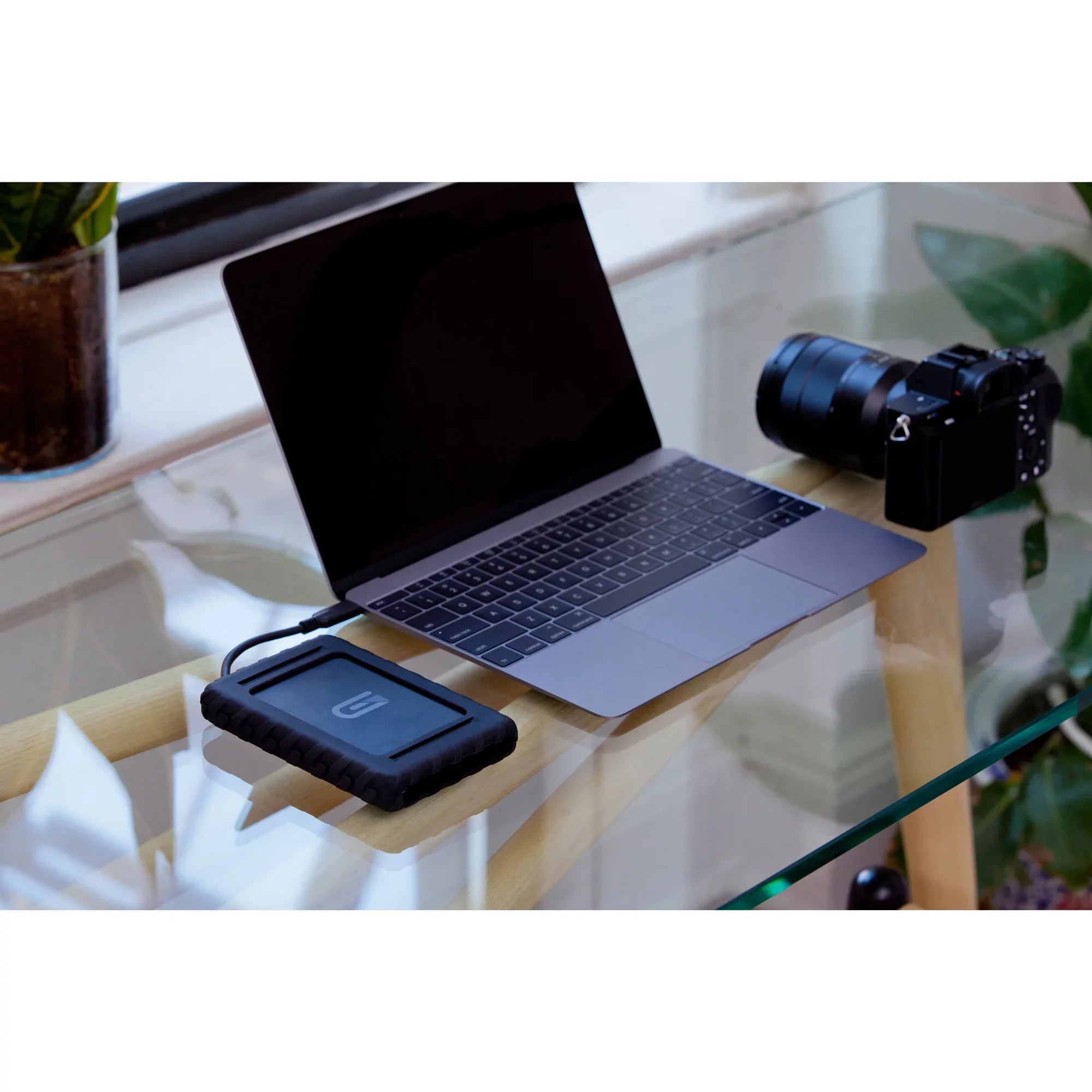 Glyph Ebony Plus 2TB (5400RPM, USB-C, Thunderbolt 3) BBPL2000