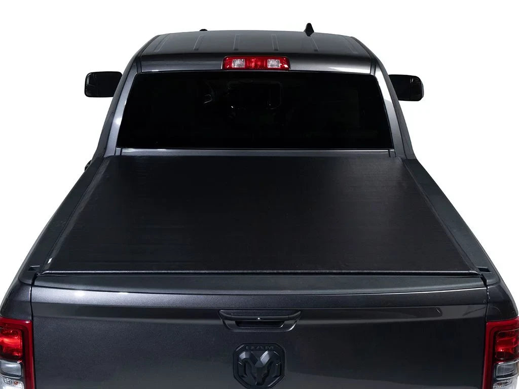 Gator by RealTruck ETX Soft Roll Up Truck Bed Tonneau Cover | 53109 | Compatible with 2014 - 2018, 2019 Ltd/cy Chevy/GMC Silverado/Sierra 5' 9" Bed (69.3'')