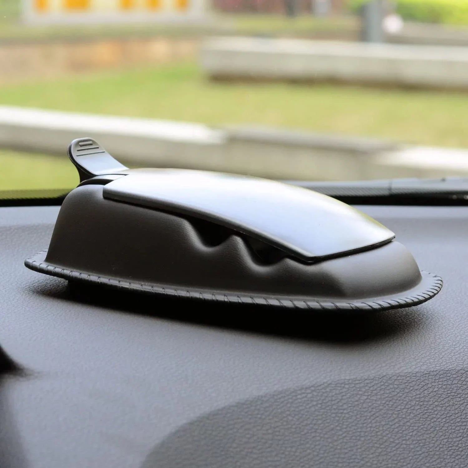 GPS Mount, GPS Dashboard Mount Nonslip Beanbag Friction GPS Holder for Garmin Nuvi Tomtom Via GO Magellan
