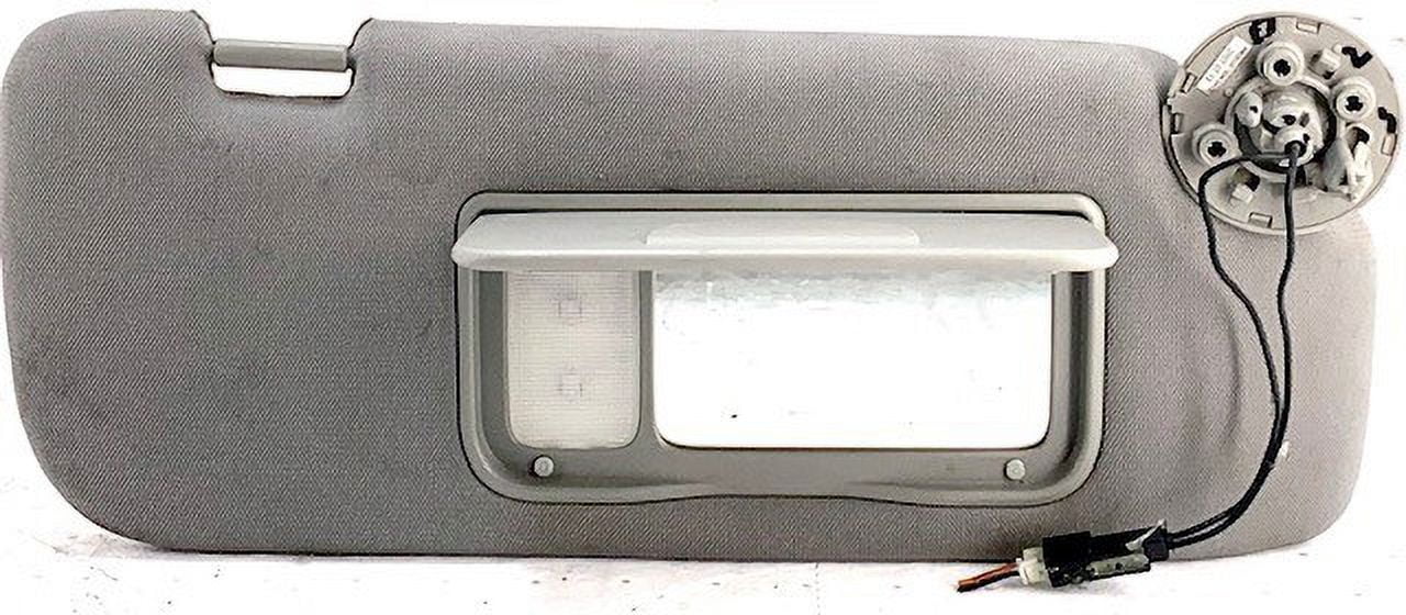 Pre-Owned 2008-2010 Saturn Vue Passenger RH Interior Visor w/ Mirror Illuminated Gray OEM (Good)