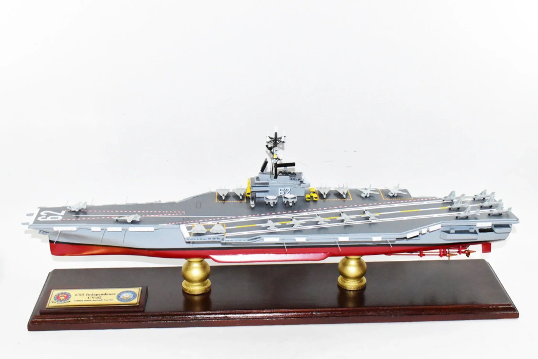 USS Independence CV-62 Aircraft Carrier Model,Navy,Scale Model,Mahogany,Forrestal Class