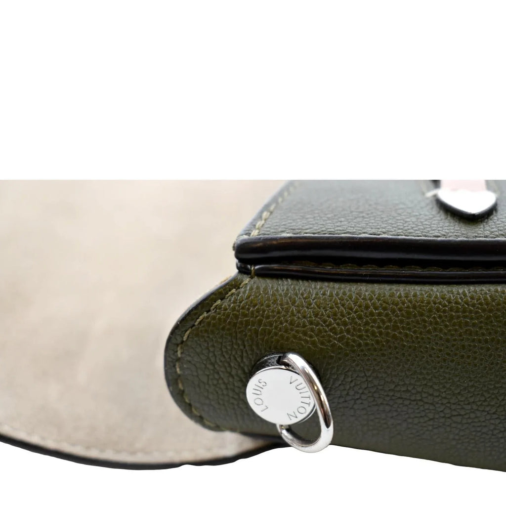 Pre-owned LOUIS VUITTON Very Calfskin Leather Saddle Shoulder Bag Khaki Green