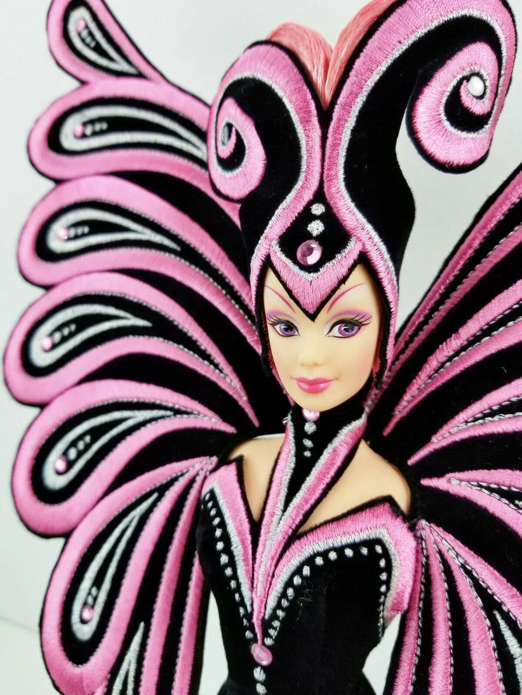 Le Papillion Barbie Doll by Bob Mackie Limited Edition 1999 Mattel 23276