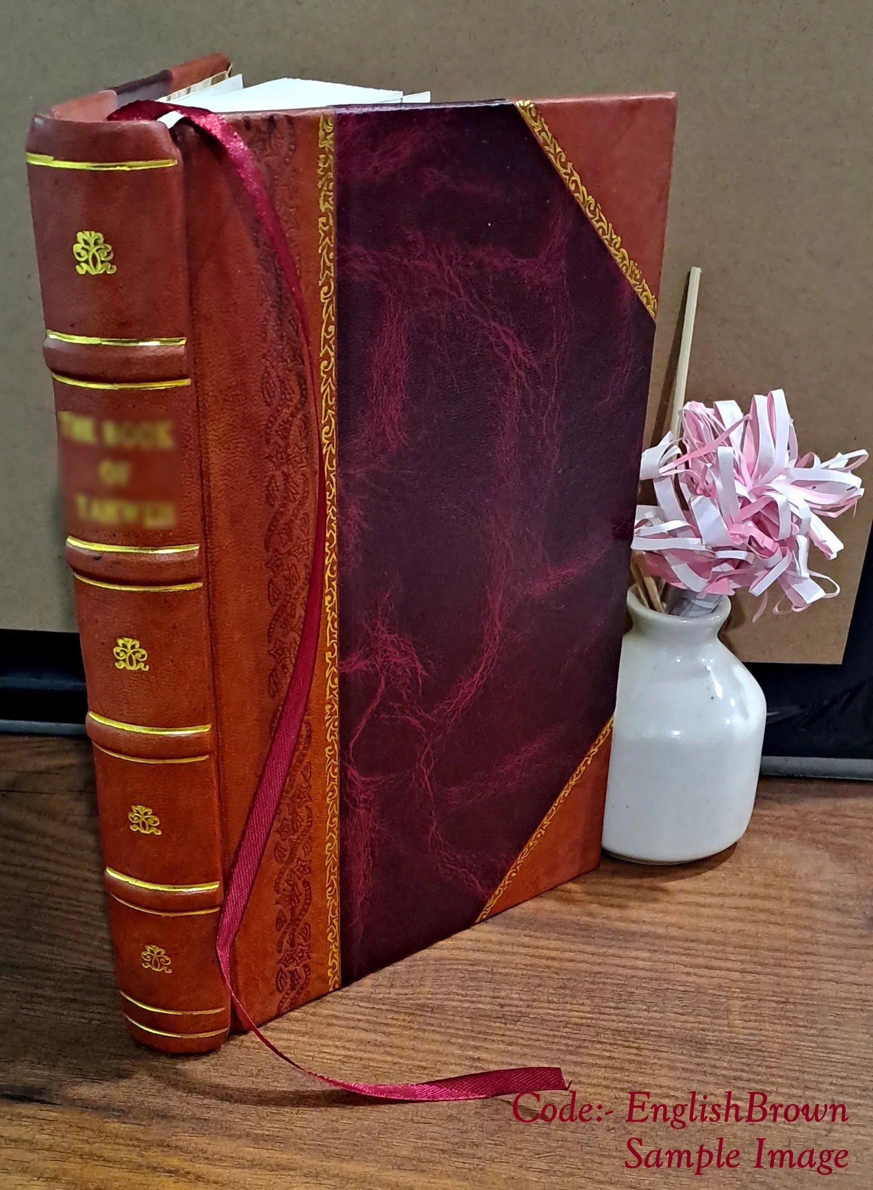 Instituciones chirurgicas, ó cirugia completa universal, donde se tratan ... todas las cosas pertenecientes á esta ciencia ... Volume Vol. 2 1757 [Leather Bound]