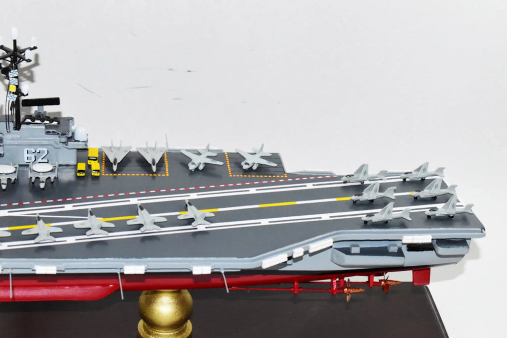 USS Independence CV-62 Aircraft Carrier Model,Navy,Scale Model,Mahogany,Forrestal Class