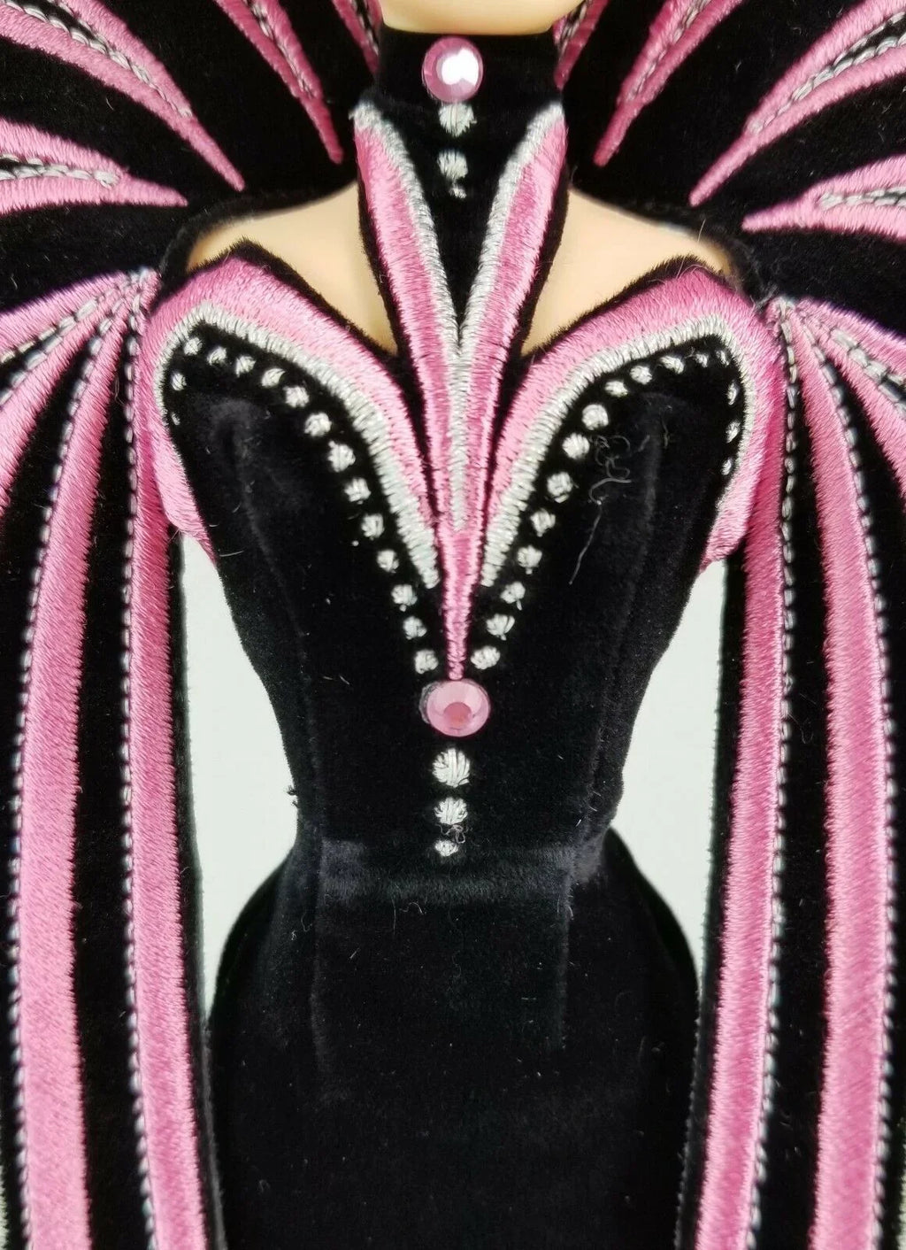 Le Papillion Barbie Doll by Bob Mackie Limited Edition 1999 Mattel 23276