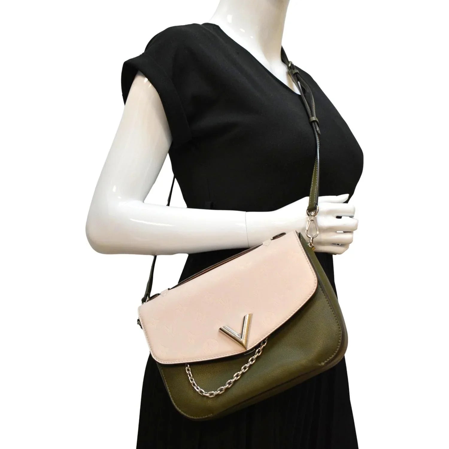 Pre-owned LOUIS VUITTON Very Calfskin Leather Saddle Shoulder Bag Khaki Green